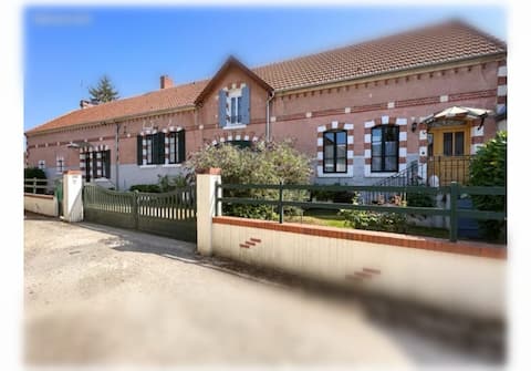 Vintage cottage with pool – Beauval Zoo