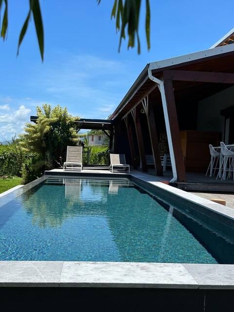 Villa 3ch, pool, spa and sauna