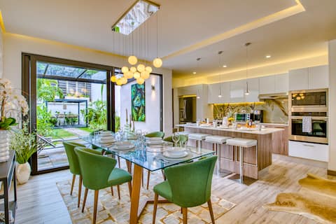 Luxury Townhouse (8p max)-Pool & Fitness-Escazu
