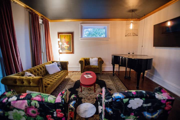 A modern take on a Victorian parlour.