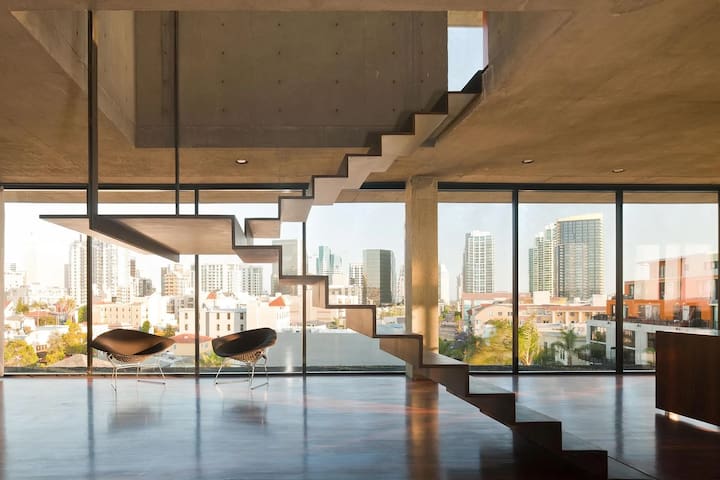 San Diego’s Largest Penthouse 9000sq ft of Luxury gallery image 2