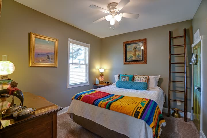 Კოტეჯის საძინებელი 1.