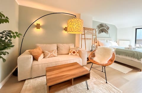 2 king beds | 2 bedrooms | center | III