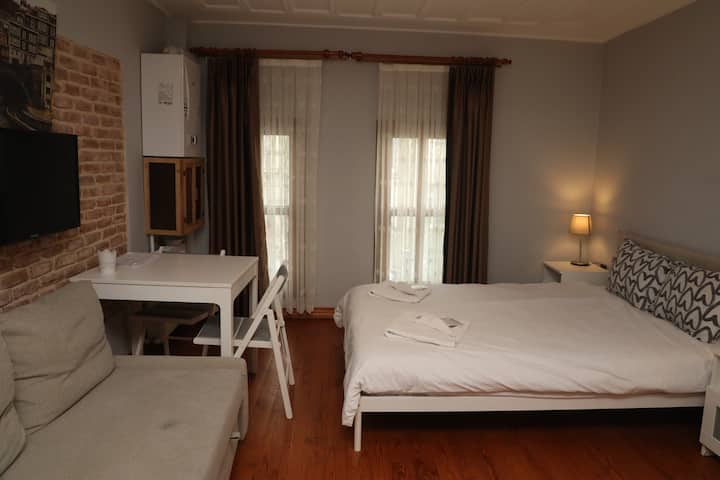 Ideal For Large Groups/families - Istanbul