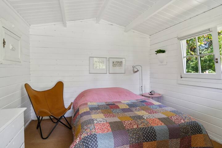 საძინებელი 3