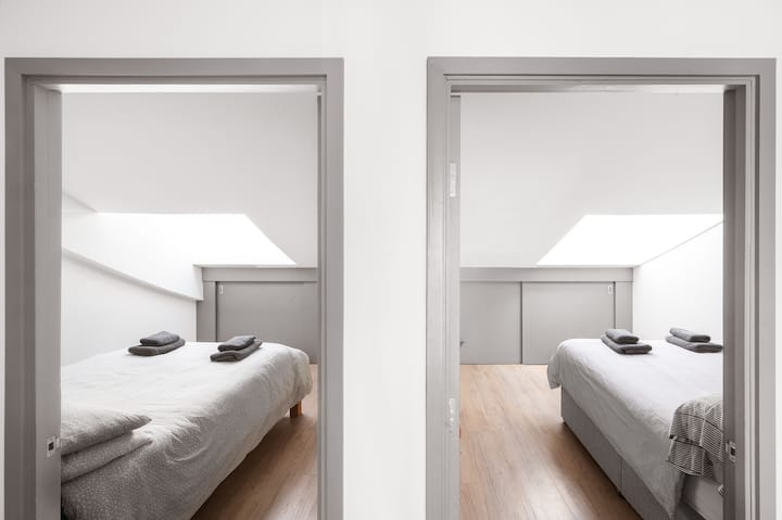 Bedrooms side by side 