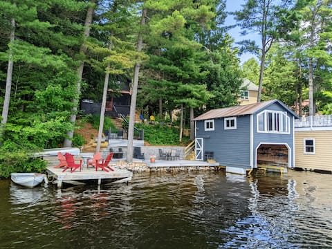Camp Reminiscing-Picturesque Adirondack Lake House