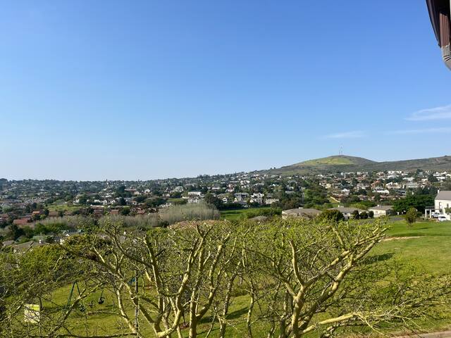 Divine View gallery image 2