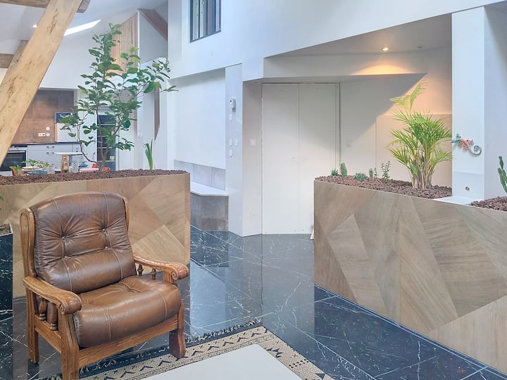 Grand Triplex Lumineux Calme Et Confortable - Seyssel