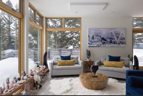 Luxury Modern Floating in trees