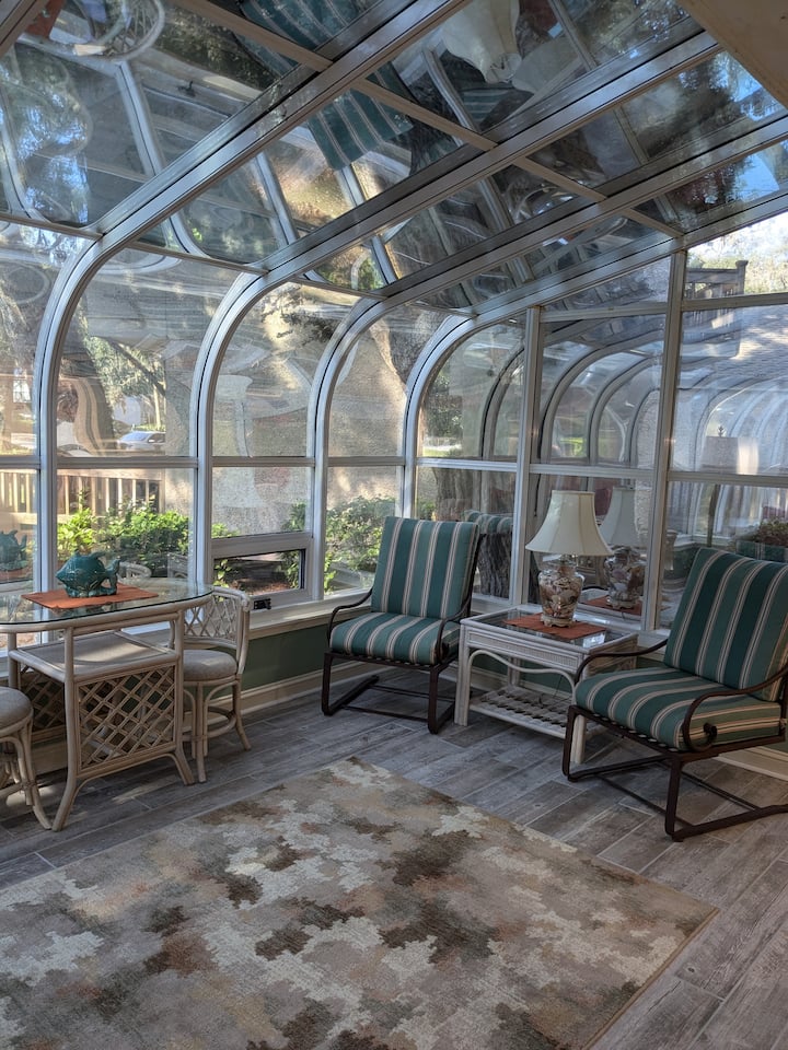 Beautiful Condo On Golf Course. - St. Simons Island, GA