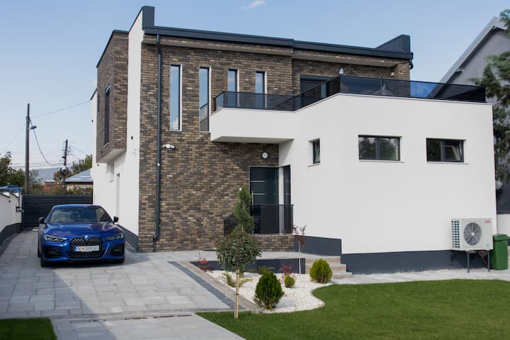 Villa All Seasons Residence