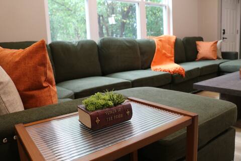 Nonos Place Spacious 4BR Getaway w/ plenty parking