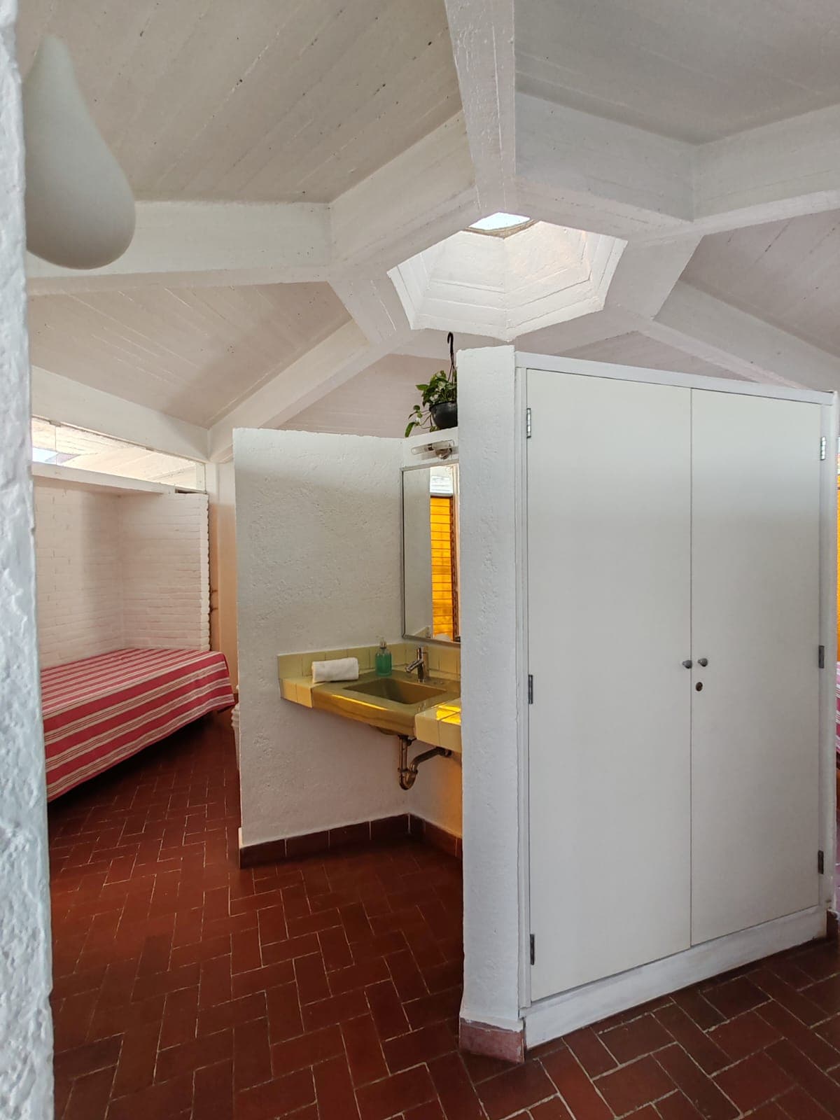 საძინებელი 4