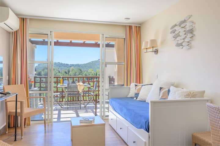 F3 Climatisé Vue Mer Et Golf Avec Parking Couvert - French Riviera