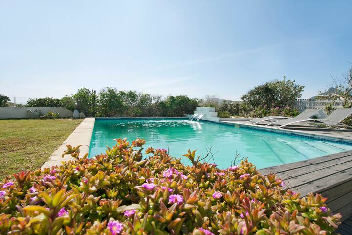 Beach Bliss gallery image 2