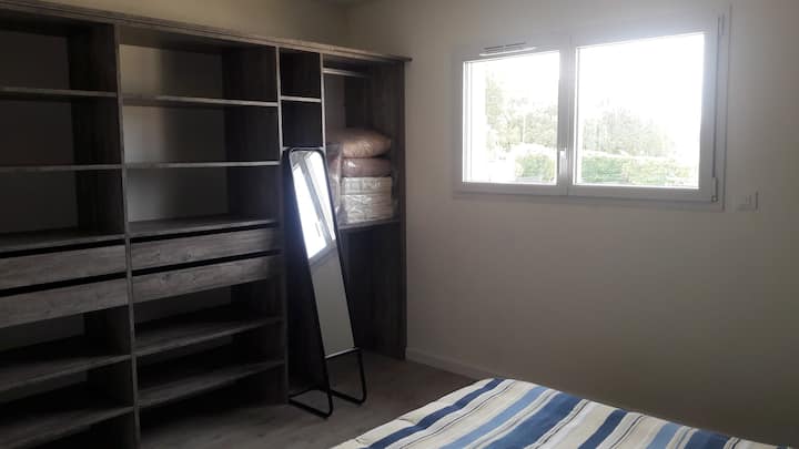 საძინებელი 1