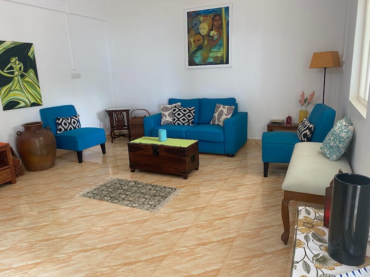 Before we changed the tiles and upholstery on the couch -- new photos available too