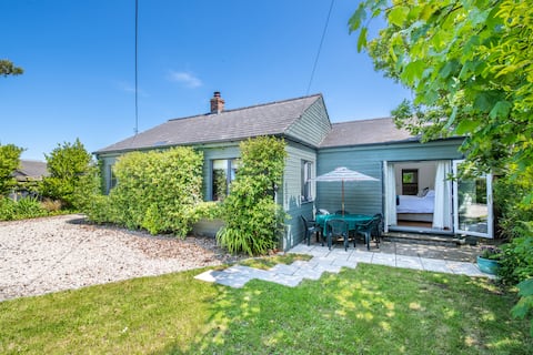 Relax, unwind & stay awhile