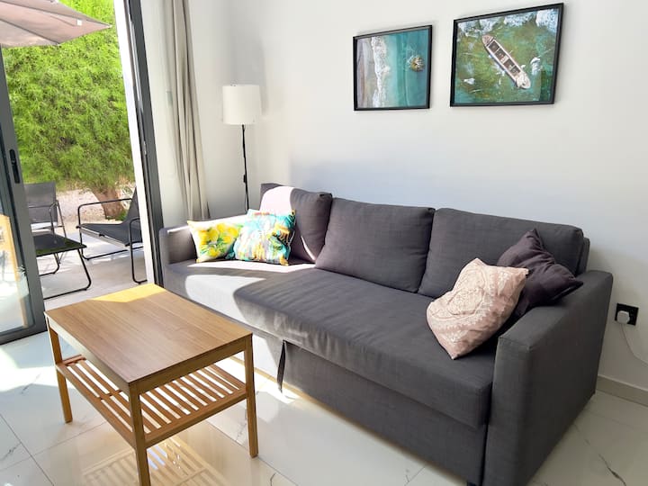 Stylish Apartment, Perfect Location In Paphos - Kato Paphos