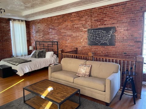 The Loft at 116