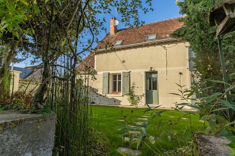 La Belle France - House, Parking, 200 m from the Cher*