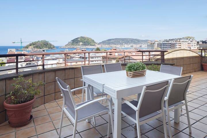 En playa, con terraza y parking gallery image 2