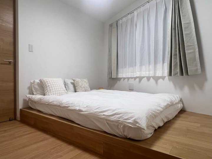 საძინებელი 1