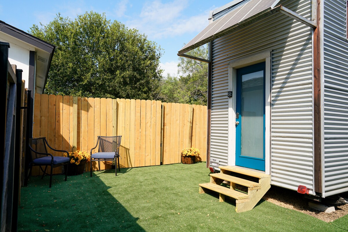 ATX Mod Pod 
Solar-Powered