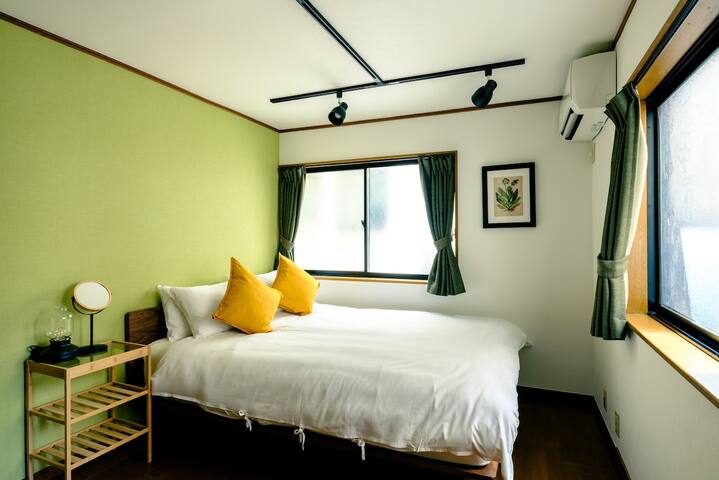 Ikken House 4LDK in Shin-Okubo/Higashi Shinjuku gallery image 4