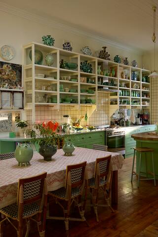 Victorian Gem by Steadfast Africa gallery image 3