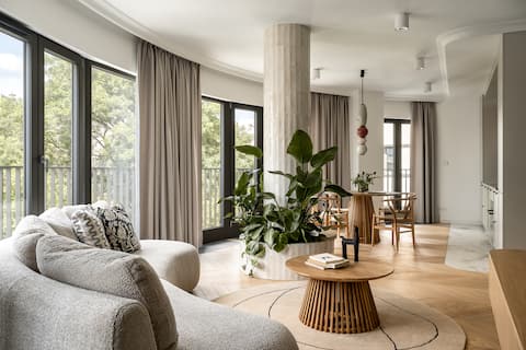 Top Airbnb: Luxurious Apartment with parking by Tyzenhauz in Zwierzyniec
