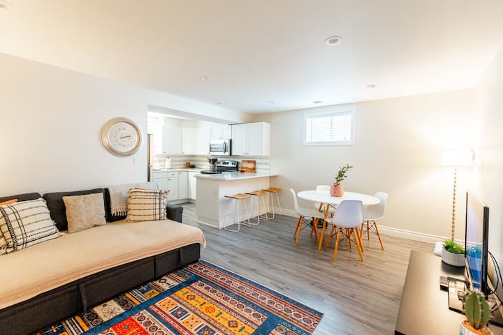 *Niagara 15min |Sleeps 3|1 Bath* - ウェランド