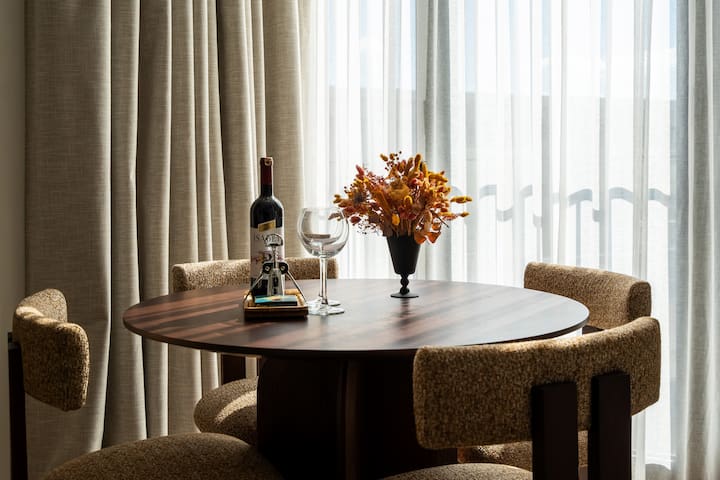 Superior 2 Bedroom City View