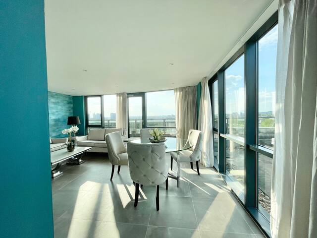 Spacious 3 BDR with A/C and rooftop in Paddington gallery image 3