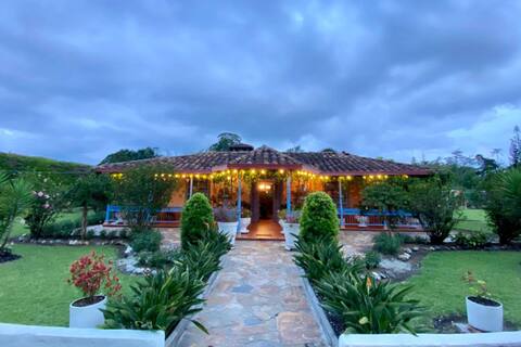 Country Villa/Llano Grande/Near Medellin