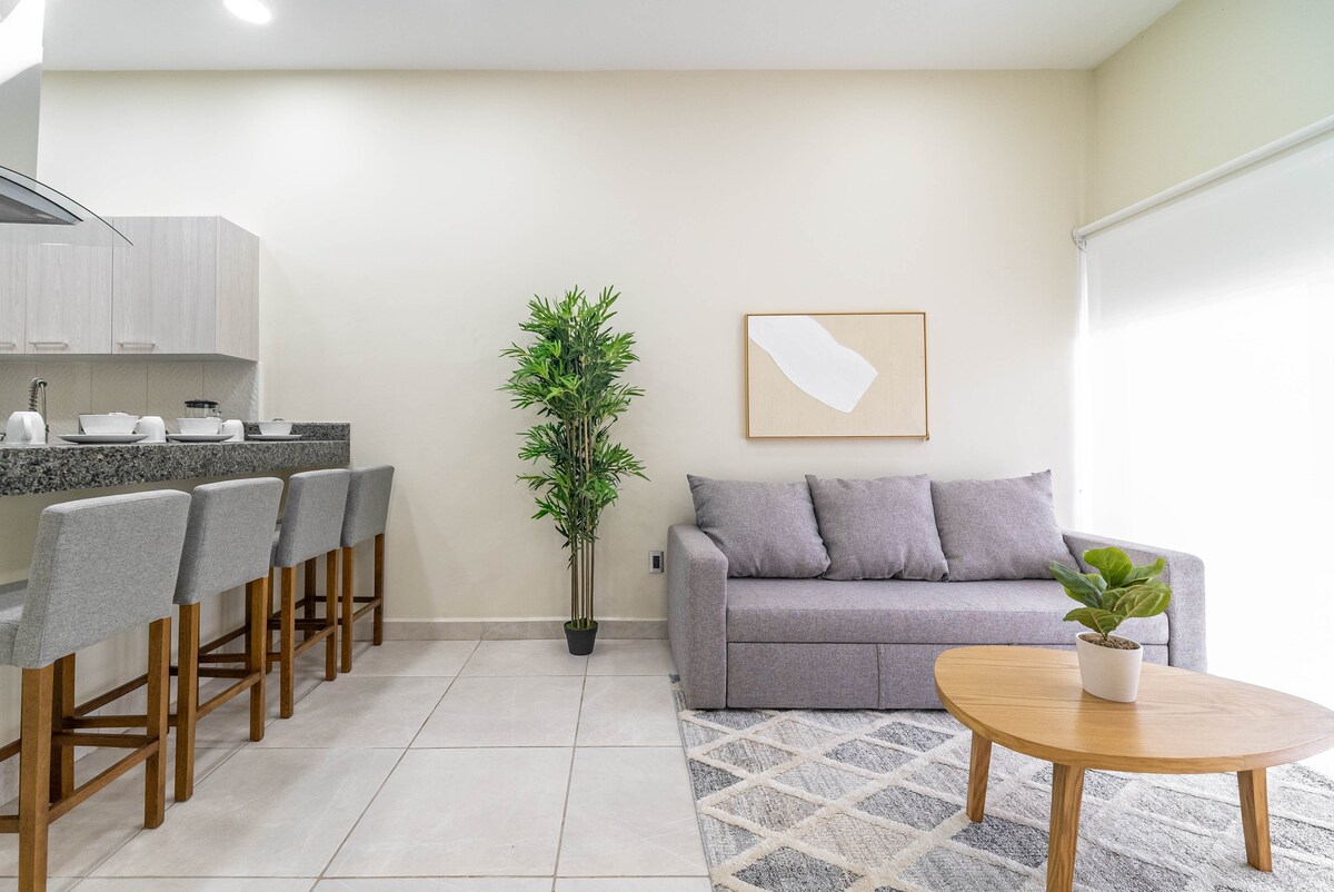 Top Airbnb: 2 BD Suite w/ Gym + Rooftop Pool en El Cielo