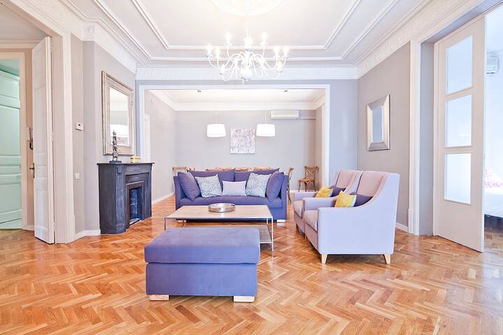 Apartamento señorial en el Eixample gallery image 2