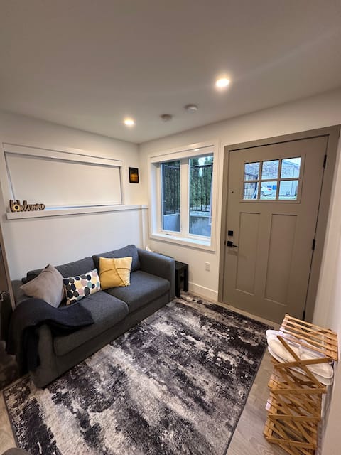 Top performing Airbnb: NEWLY BUILT Cozy Central 2-BR Hidden Gem in Sunset