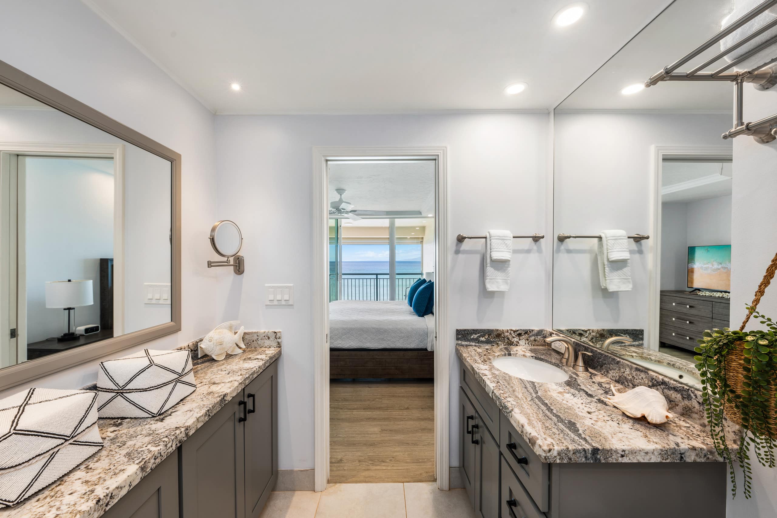 Condo in Lahaina · ★5.0 · 3 bedrooms · 5 beds · 2.5 private baths - Image 23