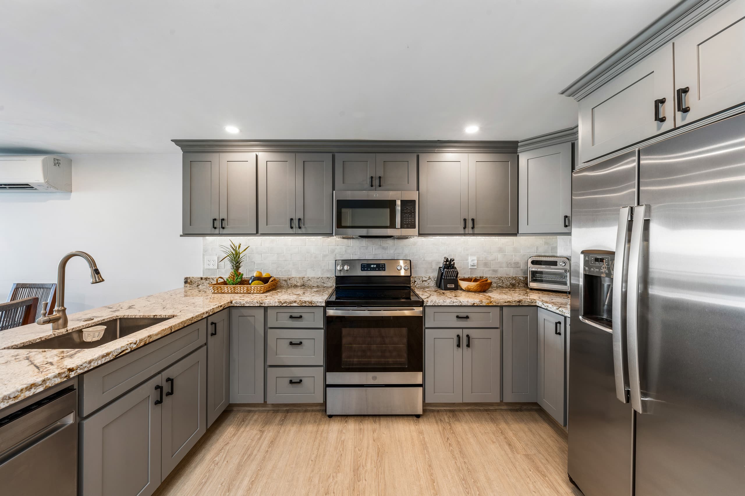 Condo in Lahaina · ★5.0 · 3 bedrooms · 5 beds · 2.5 private baths - Image 5