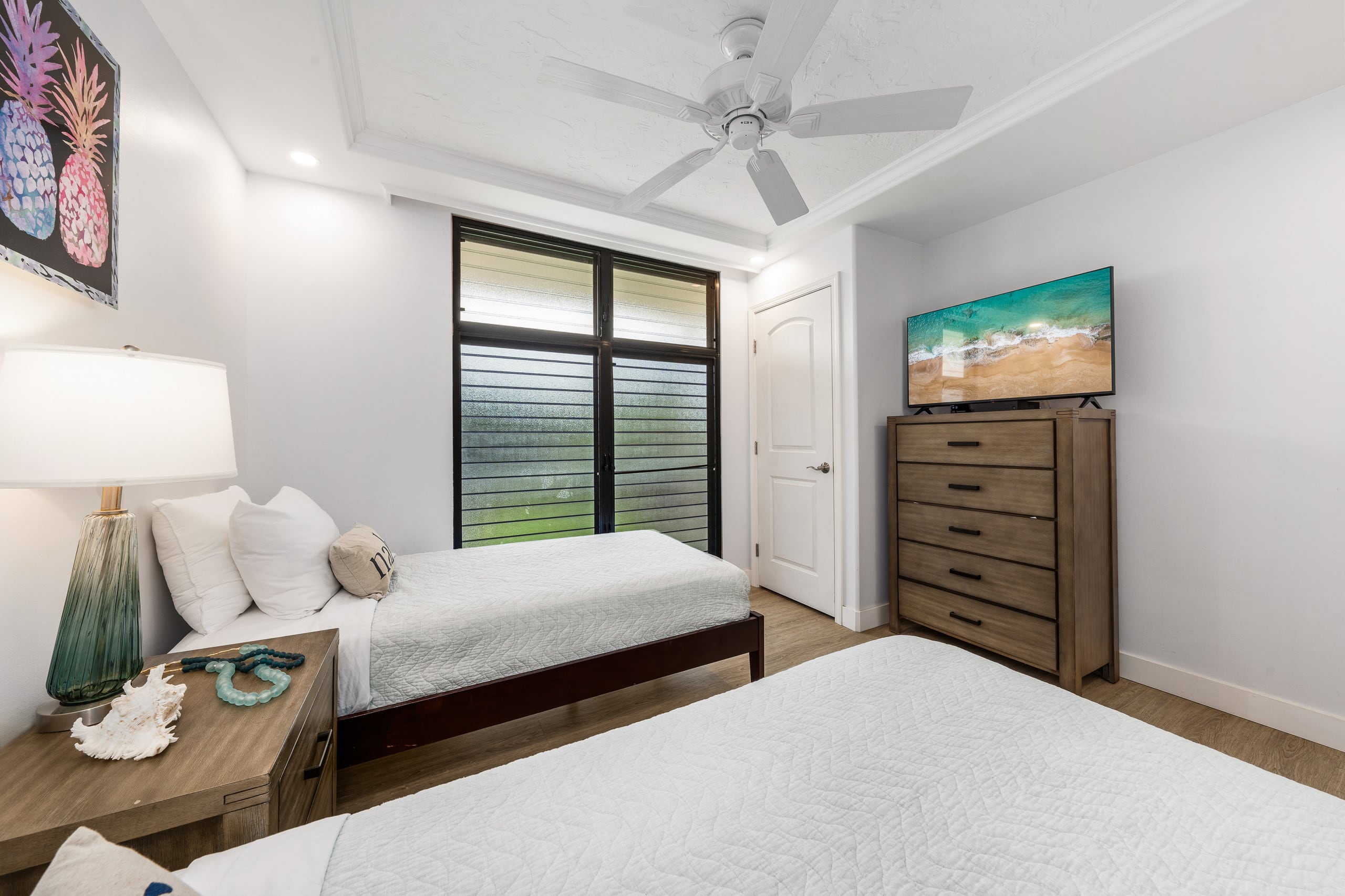 Condo in Lahaina · ★5.0 · 3 bedrooms · 5 beds · 2.5 private baths - Image 22