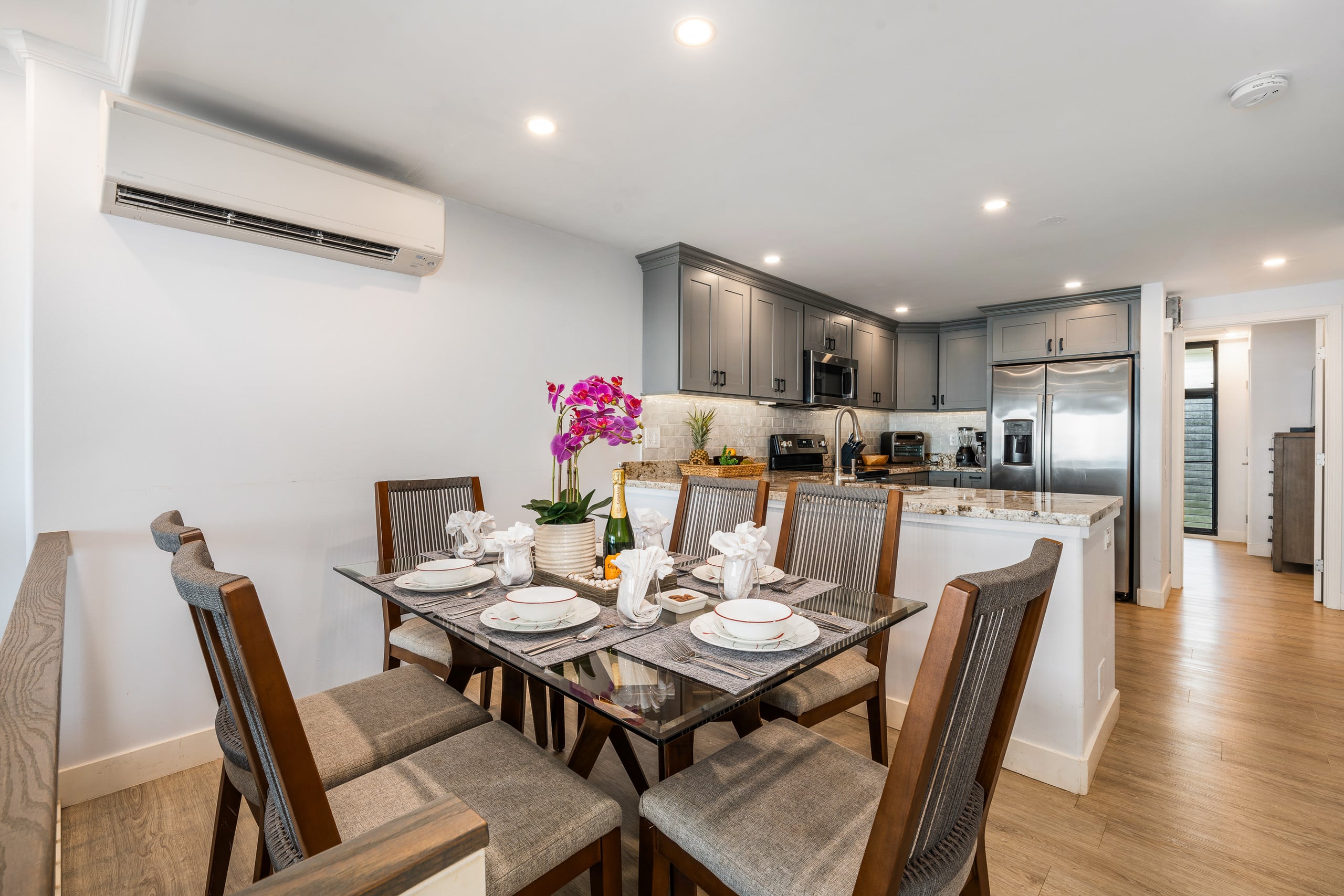 Condo in Lahaina · ★5.0 · 3 bedrooms · 5 beds · 2.5 private baths - Image 9