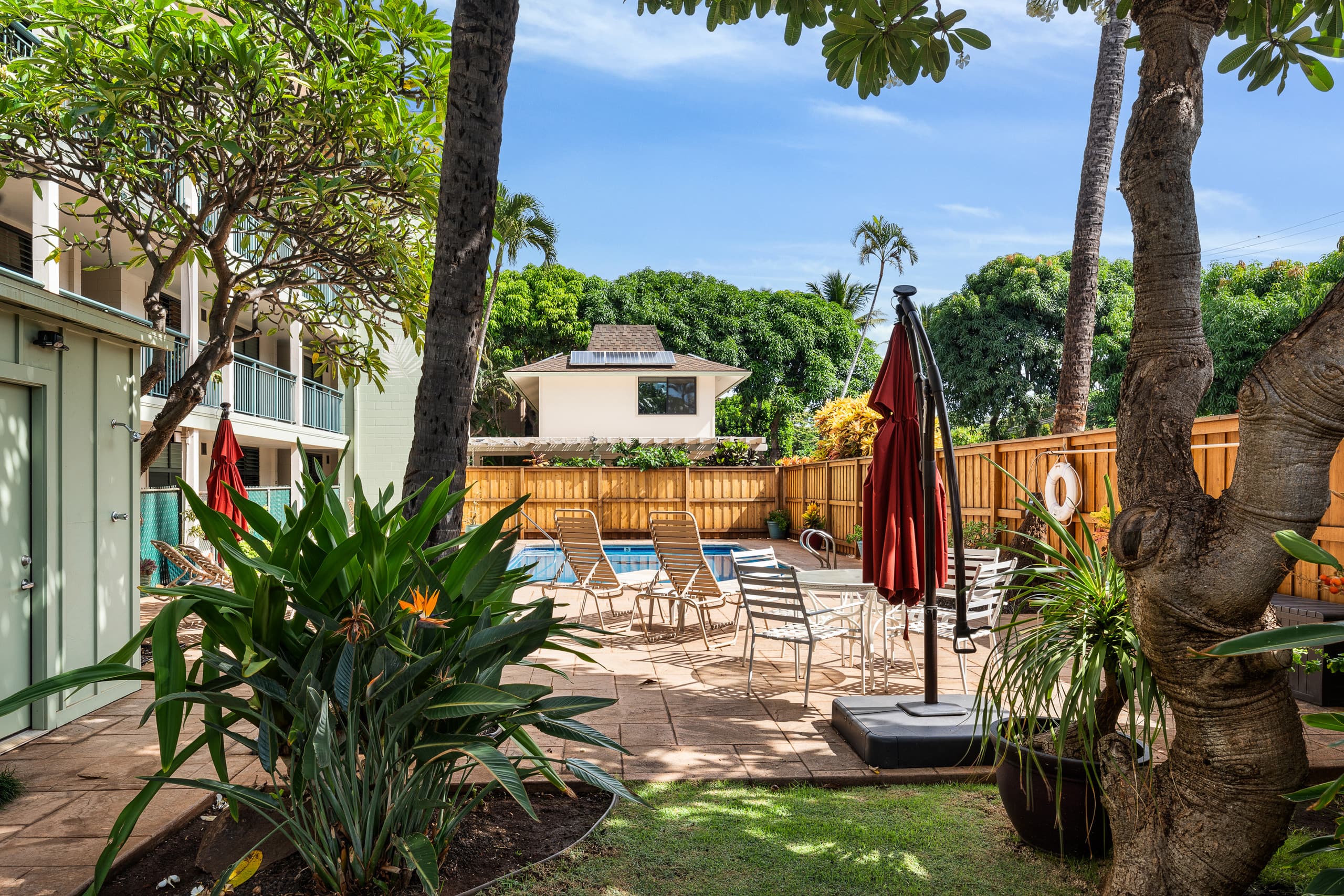Condo in Lahaina · ★5.0 · 3 bedrooms · 5 beds · 2.5 private baths - Image 44