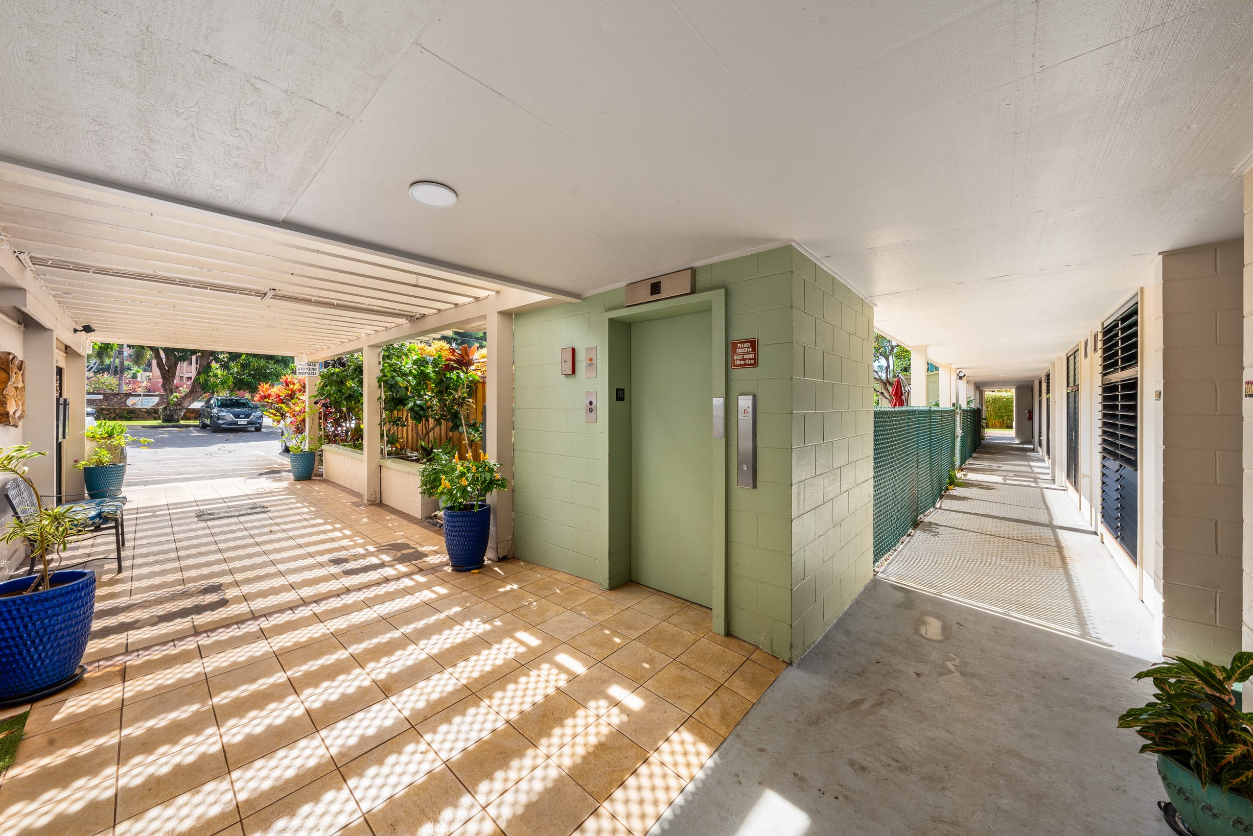 Condo in Lahaina · ★5.0 · 3 bedrooms · 5 beds · 2.5 private baths - Image 39