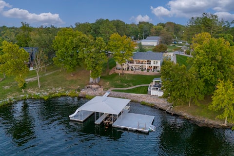 Waterfront- Egypt Shores Luxury Retreat