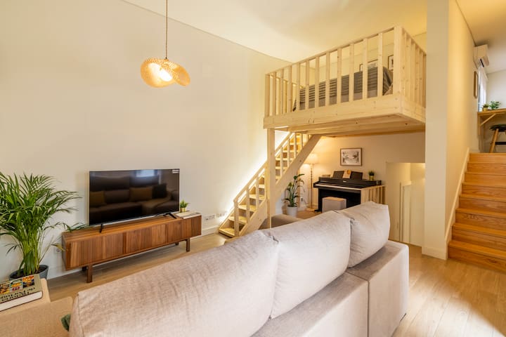 Luís Brigde Apartment with Garden-Agapestay