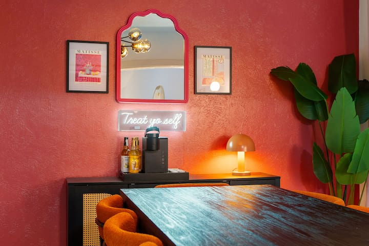 Iris – Playful Pool Home w/ Hot Tub By TCU gallery image 5