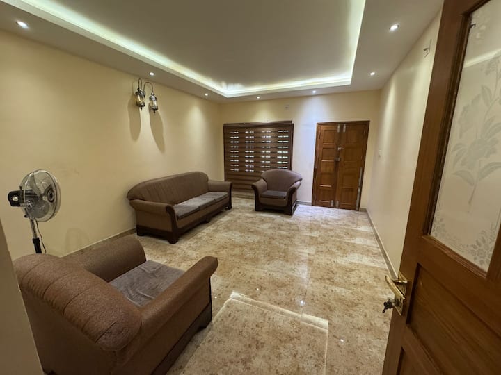 Family-friendly Home  Near Town - Thrissur