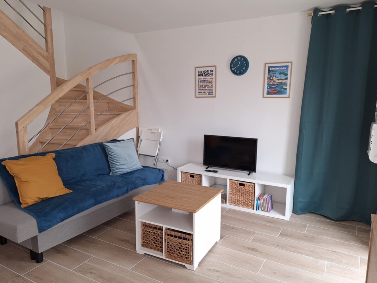 Top Airbnb: Beachfront house – Ti Maen in Plounéour Brignogan Plages